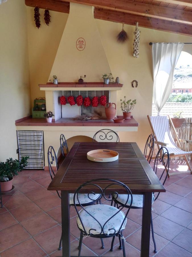 B&B Casa Piras Iun3880 Barumini Exterior photo