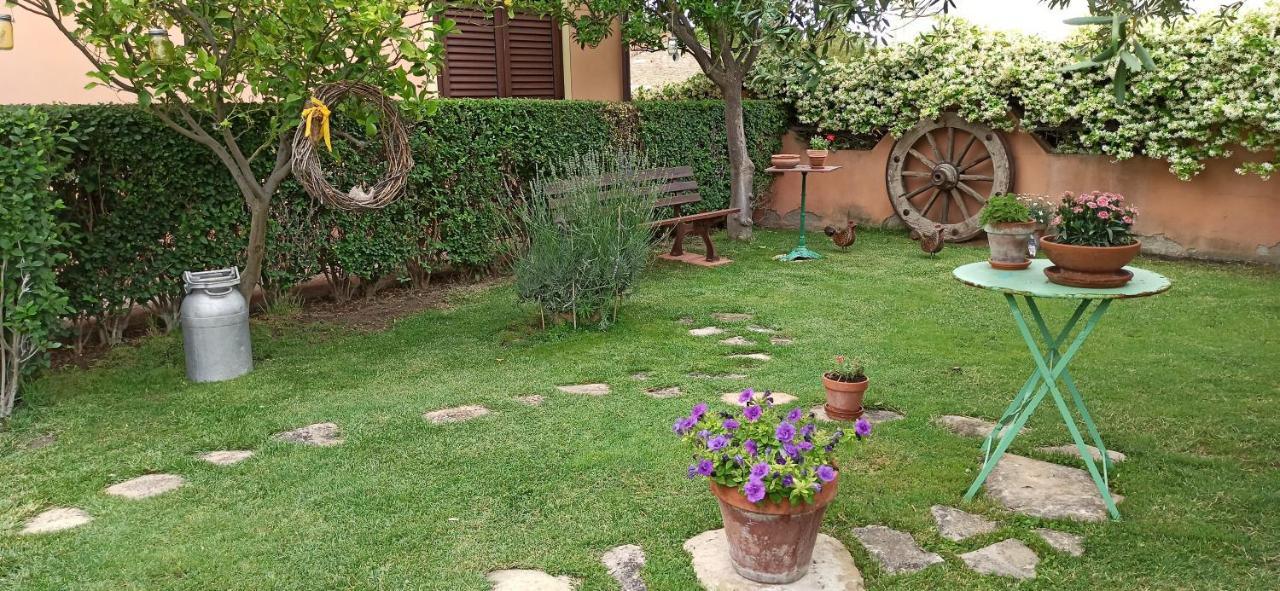 B&B Casa Piras Iun3880 Barumini Exterior photo